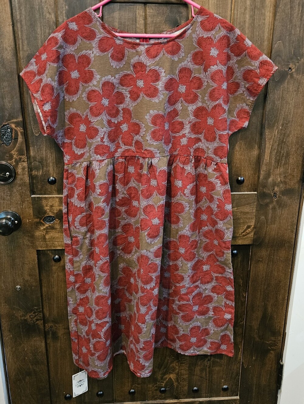 NWT La Mode Women's Red Floral Short-Sleeve Midi Dress